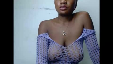 Snapshot of pussyxwetx chatting on December 13, 2025, 8:25 pm pussyxwetx online show from December 13, 2025, 8:25 pm