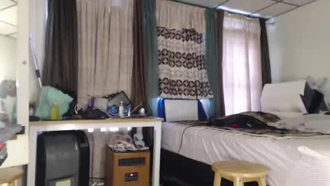 Snapshot of putiputi4u chatting on January 2, 2025, 7:07 pm putiputi4u online show from January 2, 2025, 7:07 pm