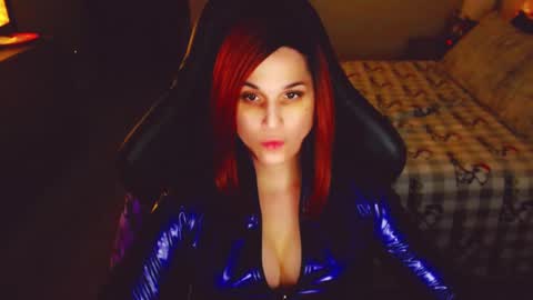 Kitty online show from February 17, 2025, 3:31 pm