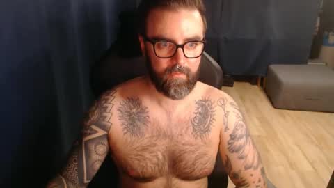 Snapshot of pyroxen chatting on September 25, 2025, 7:39 pm Yog Sothoth online show from September 25, 2025, 7:39 pm