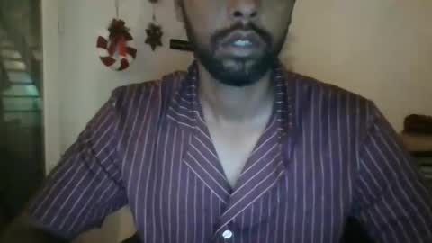 Python online show from December 13, 2025, 10:48 pm