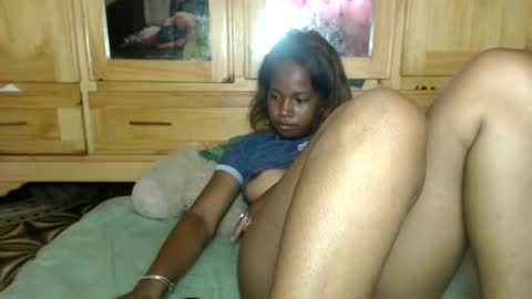 queen sexy online show from February 14, 2025, 7:38 am