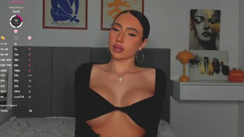 Ana online show from January 17, 2025, 7:38 pm