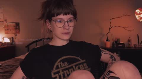    online show from March 6, 2025, 3:24 pm