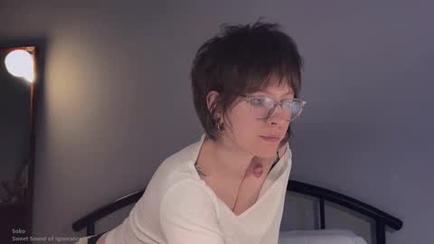    online show from November 7, 2025, 3:12 pm