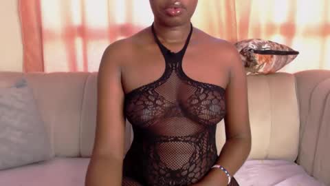 Snapshot of quaine_ryleighn chatting on September 9, 2025, 6:35 am RYLEIGHN online show from September 9, 2025, 6:35 am