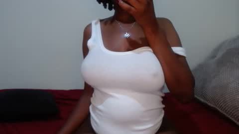 Snapshot of queen74890 chatting on October 21, 2025, 1:39 am queen74890 online show from October 21, 2025, 1:39 am