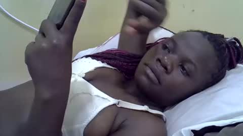 Snapshot of queen_darling3 chatting on September 17, 2025, 8:05 am Gentrix online show from September 17, 2025, 8:05 am