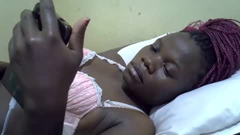 Snapshot of queen_darling3 chatting on September 19, 2025, 11:27 pm Gentrix online show from September 19, 2025, 11:27 pm