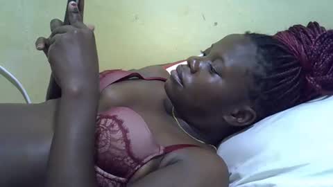 Snapshot of queen_darling3 chatting on September 24, 2025, 7:28 pm Gentrix online show from September 24, 2025, 7:28 pm