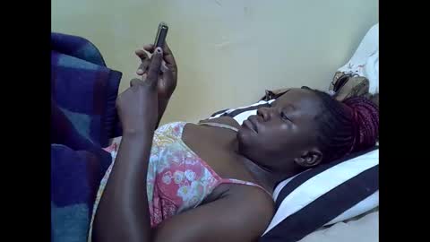 Snapshot of queen_darling3 chatting on October 23, 2025, 6:02 am Gentrix online show from October 23, 2025, 6:02 am