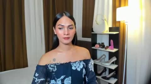 Snapshot of queen_dyosa chatting on November 19, 2025, 5:13 pm Queen Dyosa online show from November 19, 2025, 5:13 pm