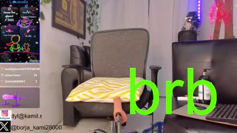 queen_kamil online show from March 5, 2025, 6:01 am