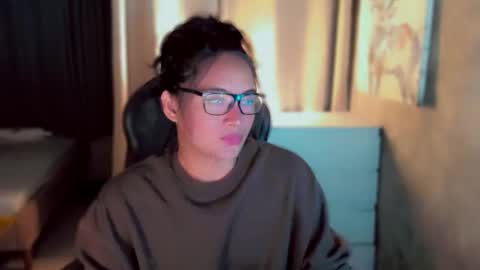 Snapshot of queenarthalia chatting on September 24, 2025, 8:06 am ARTHA online show from September 24, 2025, 8:06 am