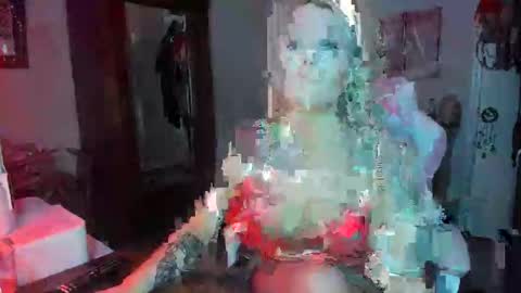 Snapshot of queenbish90 chatting on October 28, 2025, 1:31 am KelseyRose online show from October 28, 2025, 1:31 am