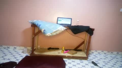 Nina online show from March 6, 2025, 9:09 pm