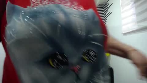 Snapshot of queenmature chatting on November 23, 2025, 12:38 pm VickyBoobss online show from November 23, 2025, 12:38 pm