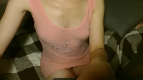 queenoftenderness online show from November 10, 2025, 7:46 pm