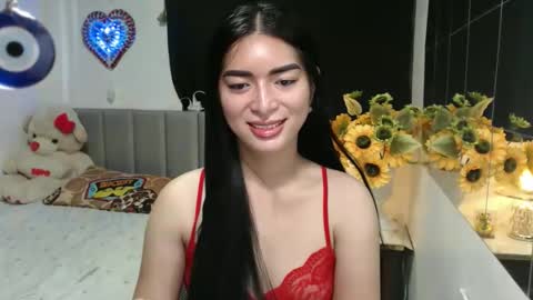 QueenPinay69 online show from November 26, 2025, 11:50 pm