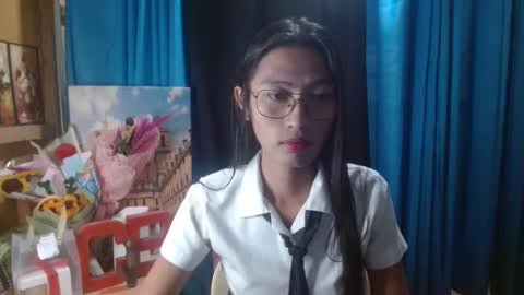 queensteffi online show from December 2, 2024, 12:51 pm