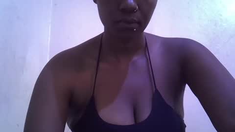 Snapshot of queentee254 chatting on October 22, 2025, 10:26 am queen online show from October 22, 2025, 10:26 am