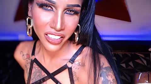 Snapshot of queenvalentinats chatting on February 13, 2025, 2:34 am ValentinaMoone online show from February 13, 2025, 2:34 am