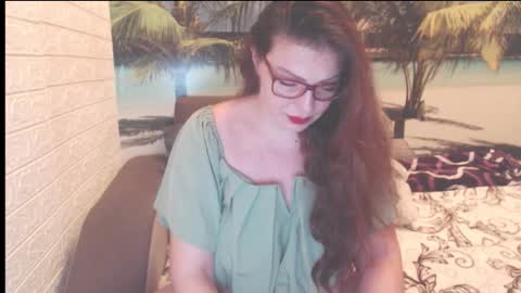 queenxnatasha online show from November 19, 2025, 9:59 pm