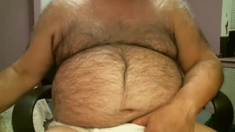 Snapshot of quietnshy2 chatting on November 5, 2025, 3:28 am quietnshy2 online show from November 5, 2025, 3:28 am