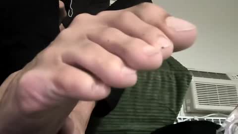 Snapshot of quindre chatting on October 7, 2025, 8:00 am quindre online show from October 7, 2025, 8:00 am