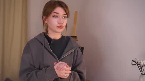 Snapshot of quyenkjos chatting on November 25, 2025, 1:44 pm Alice online show from November 25, 2025, 1:44 pm