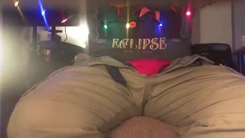 Snapshot of qwerty__pop chatting on December 26, 2024, 12:46 am qwerty__pop online show from December 26, 2024, 12:46 am