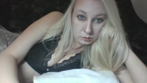 qwertyui online show from October 26, 2025, 4:46 pm