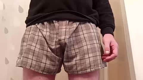 r2424 online show from January 2, 2025, 6:01 pm