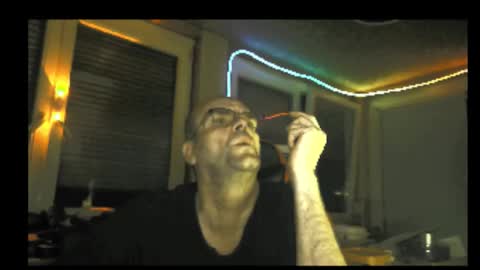 Snapshot of r_2d2_ chatting on October 6, 2025, 9:34 pm dj mike online show from October 6, 2025, 9:34 pm