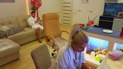 Jess  John online show from March 2, 2025, 6:08 pm