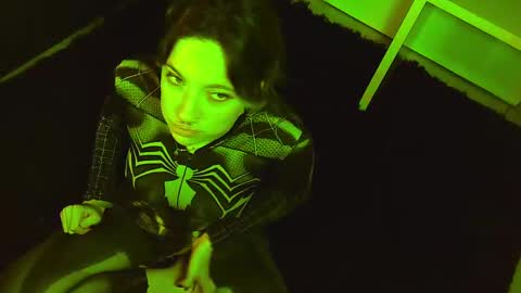 Rabbit Snake online show from November 7, 2025, 2:11 am