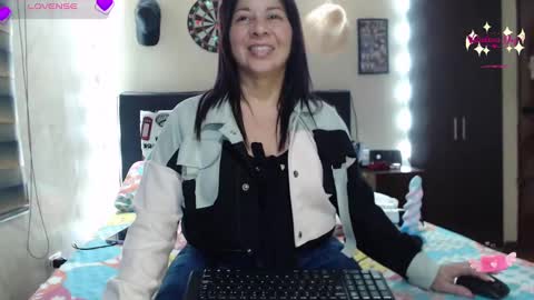 Snapshot of rachel_111 chatting on March 2, 2025, 12:31 am Rachel online show from March 2, 2025, 12:31 am
