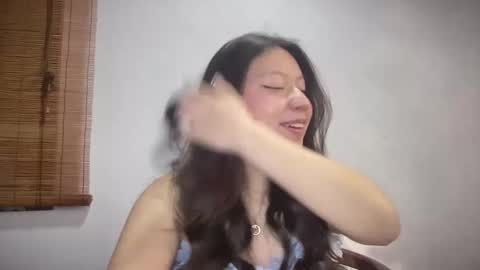 rachel james   online show from November 14, 2025, 11:35 pm