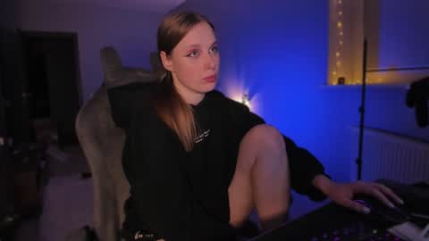 Snapshot of rachel_passion chatting on December 10, 2024, 12:39 am Diana online show from December 10, 2024, 12:39 am