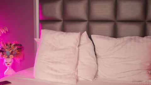 Snapshot of rachel_quinn_ chatting on January 12, 2025, 7:53 am rachel_quinn_ online show from January 12, 2025, 7:53 am