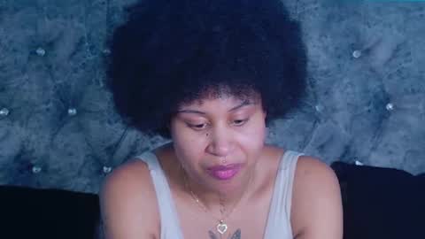 RachelAnn online show from September 18, 2025, 2:13 am