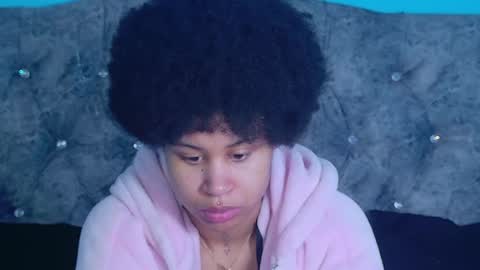 RachelAnn online show from September 19, 2025, 12:28 pm