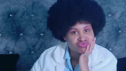 RachelAnn online show from September 22, 2025, 4:42 pm