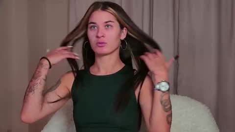 RachellSimpson online show from September 24, 2025, 6:22 pm