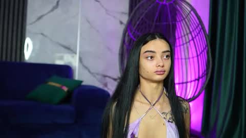 Ann online show from October 24, 2025, 4:20 am