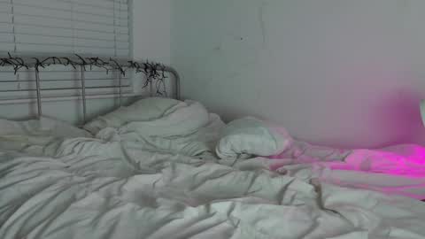 Rachel Yung online show from December 24, 2024, 12:22 am