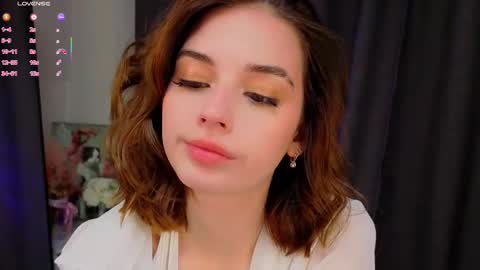 Snapshot of radaberesford chatting on October 27, 2025, 12:09 pm Rada o online show from October 27, 2025, 12:09 pm