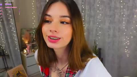 Snapshot of radaberesford chatting on December 14, 2025, 3:39 pm Rada o online show from December 14, 2025, 3:39 pm