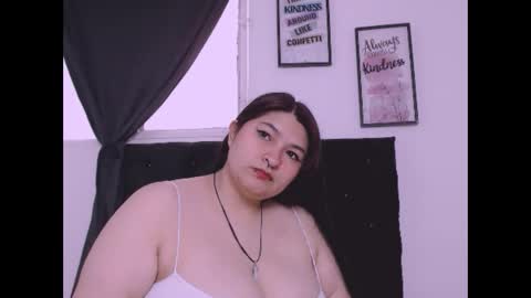 radiantgoddes online show from October 29, 2025, 1:57 pm