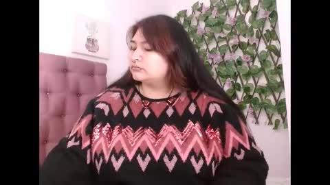 radiantgoddes online show from November 16, 2025, 2:00 pm